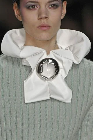 Look 28